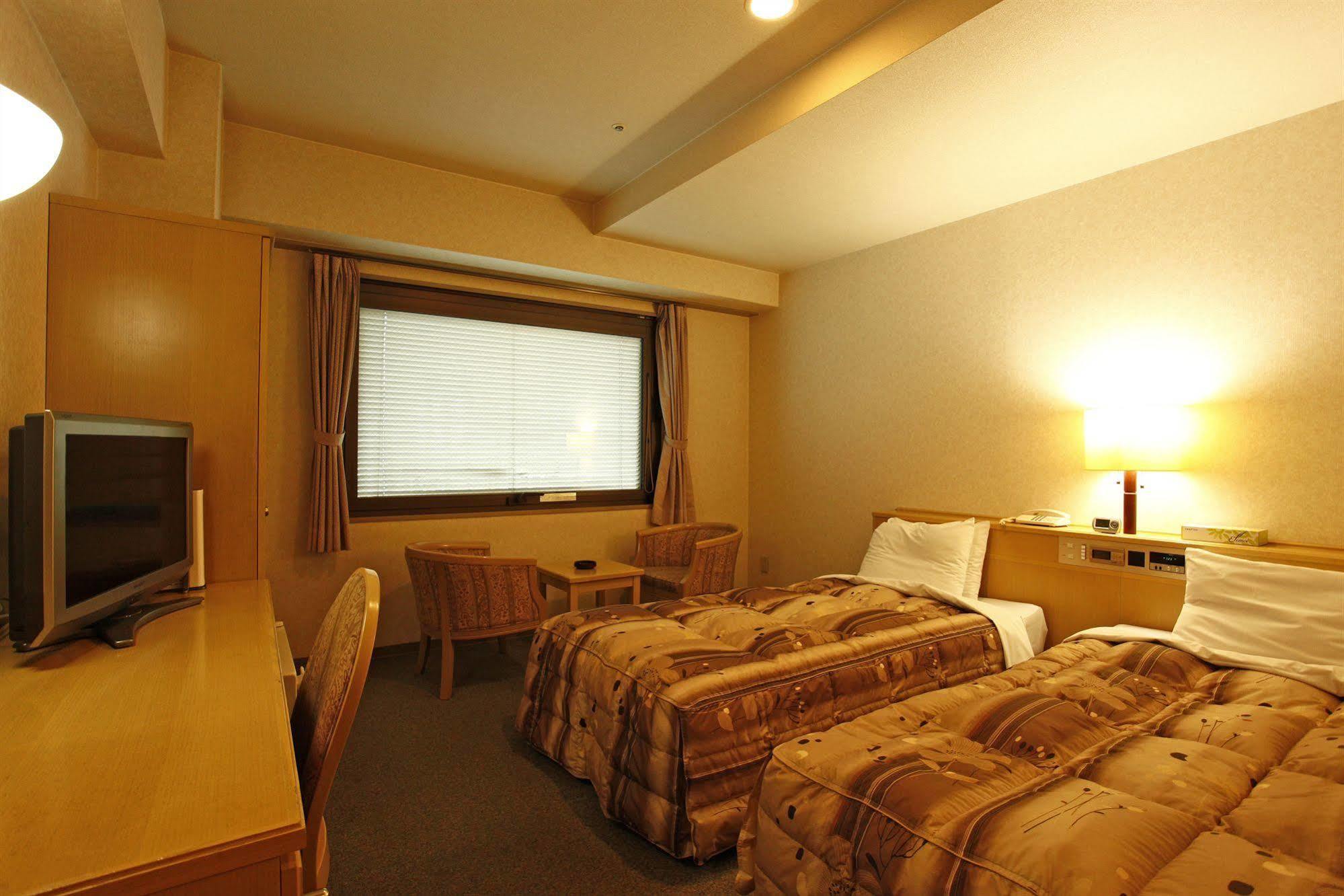 Hotel Mystays Kumamoto Riverside Экстерьер фото